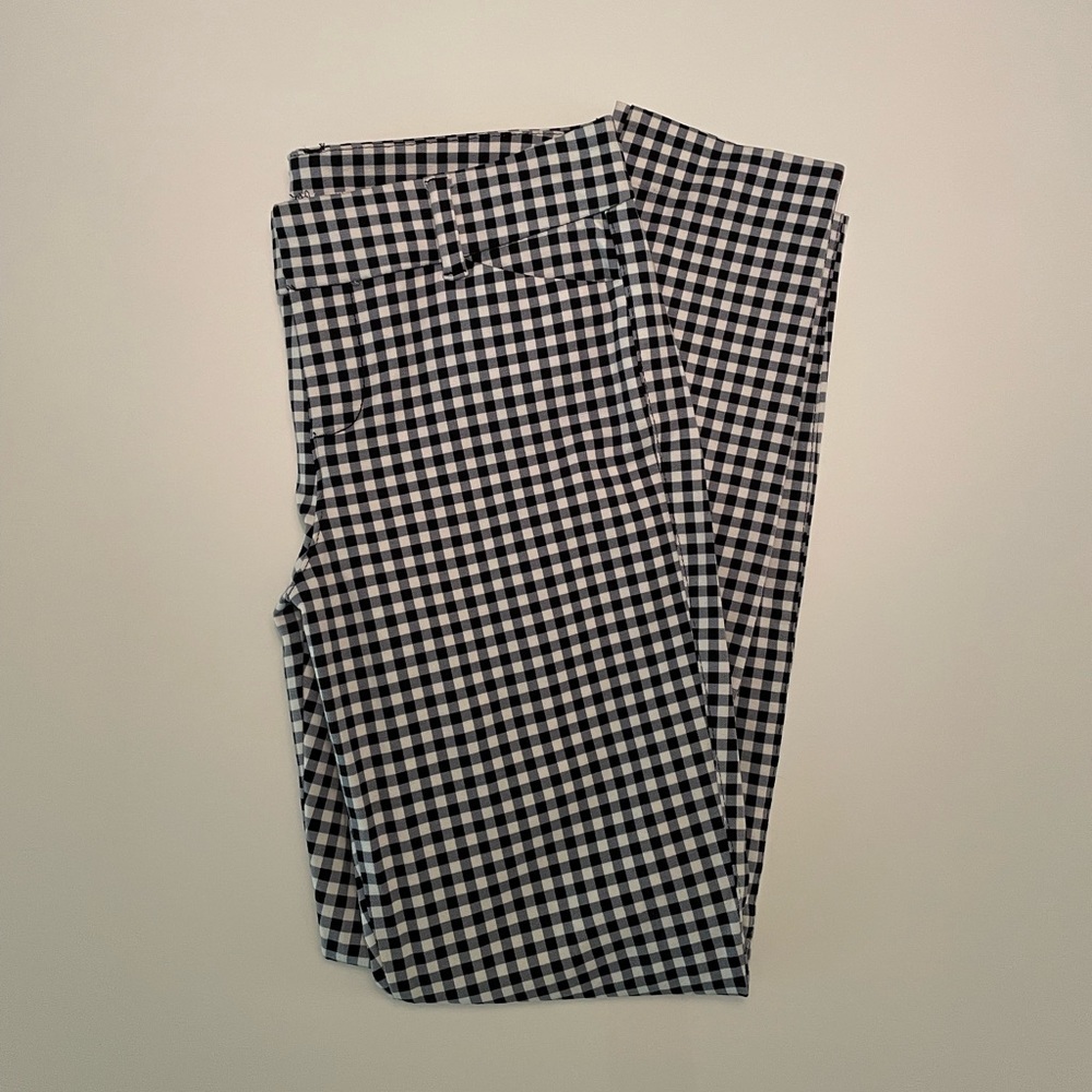 Old Navy Black & White Ankle Checkered Pixie Pants
